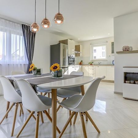 Apartments Lapis Премантура Екстериор снимка