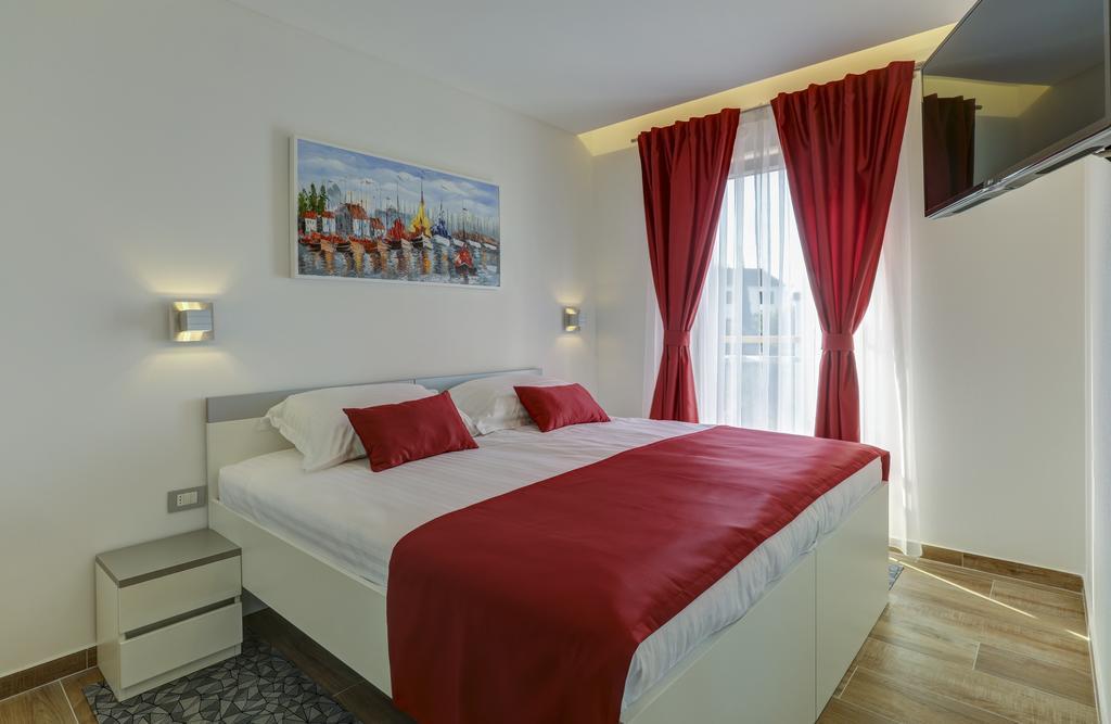 Apartments Lapis Премантура Екстериор снимка