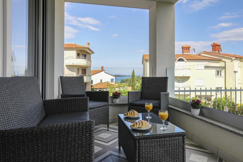 Apartments Lapis Премантура Екстериор снимка