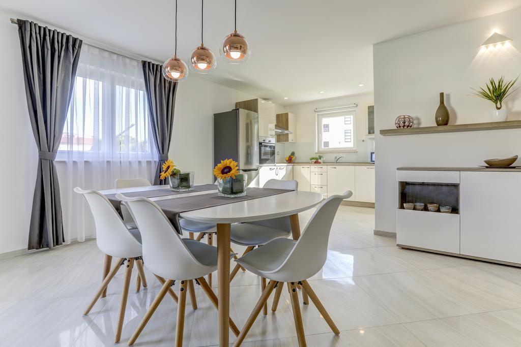 Apartments Lapis Премантура Екстериор снимка