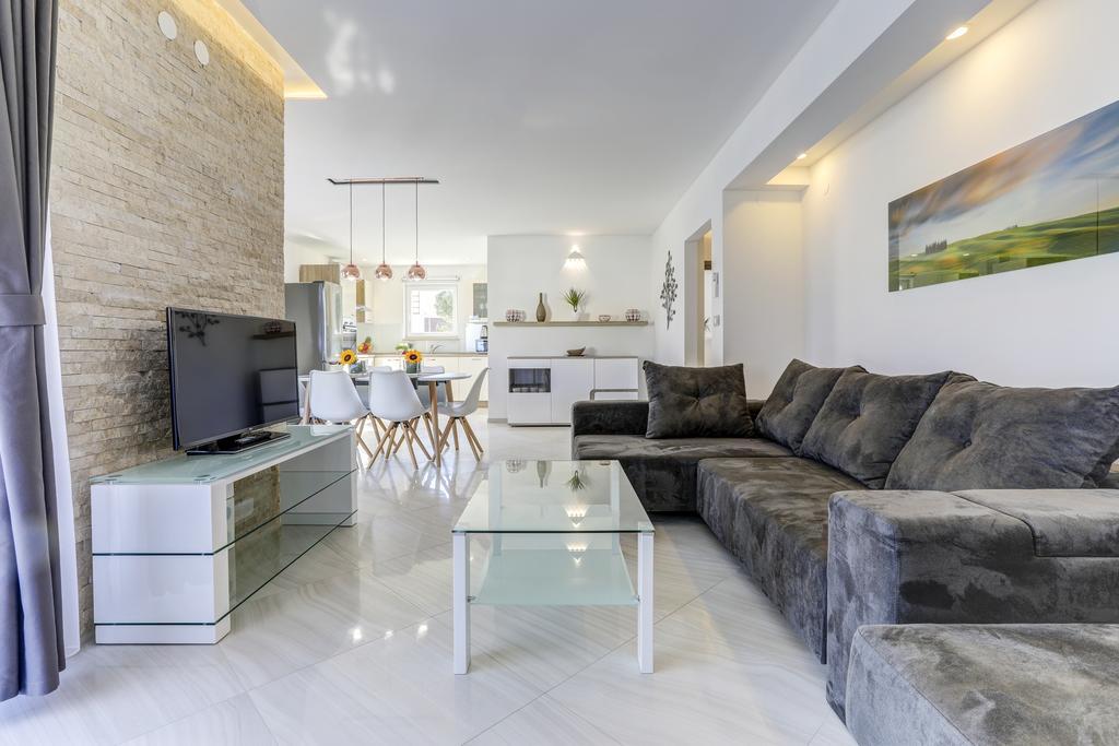 Apartments Lapis Премантура Екстериор снимка